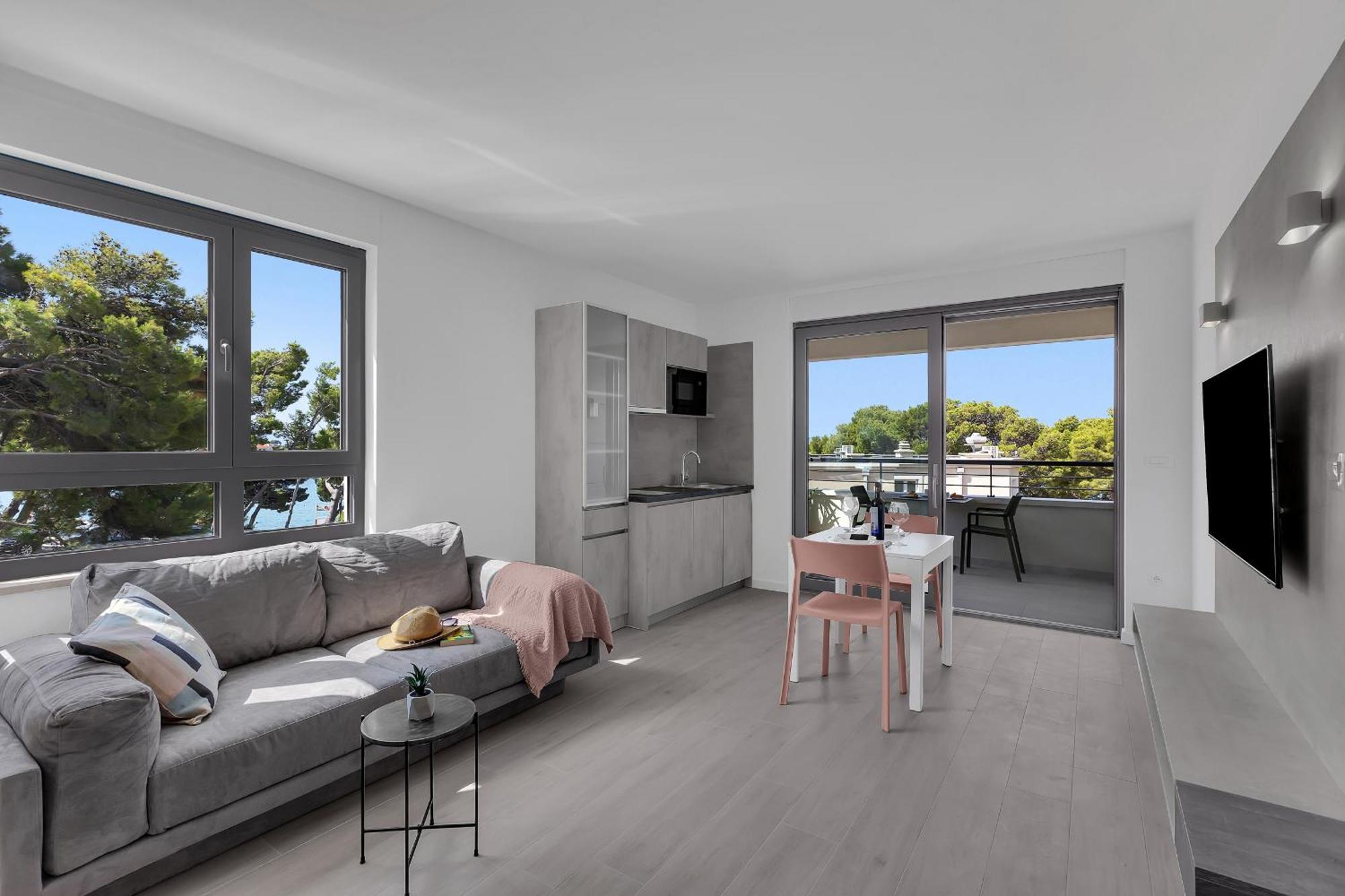 Apartment Beachfront Seashell Srzic Makarska